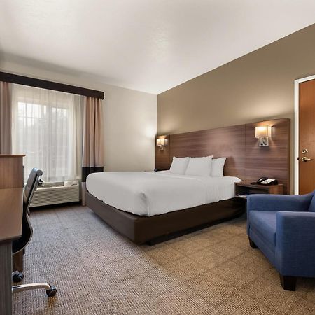 Comfort Inn & Suites Fenton Exteriör bild
