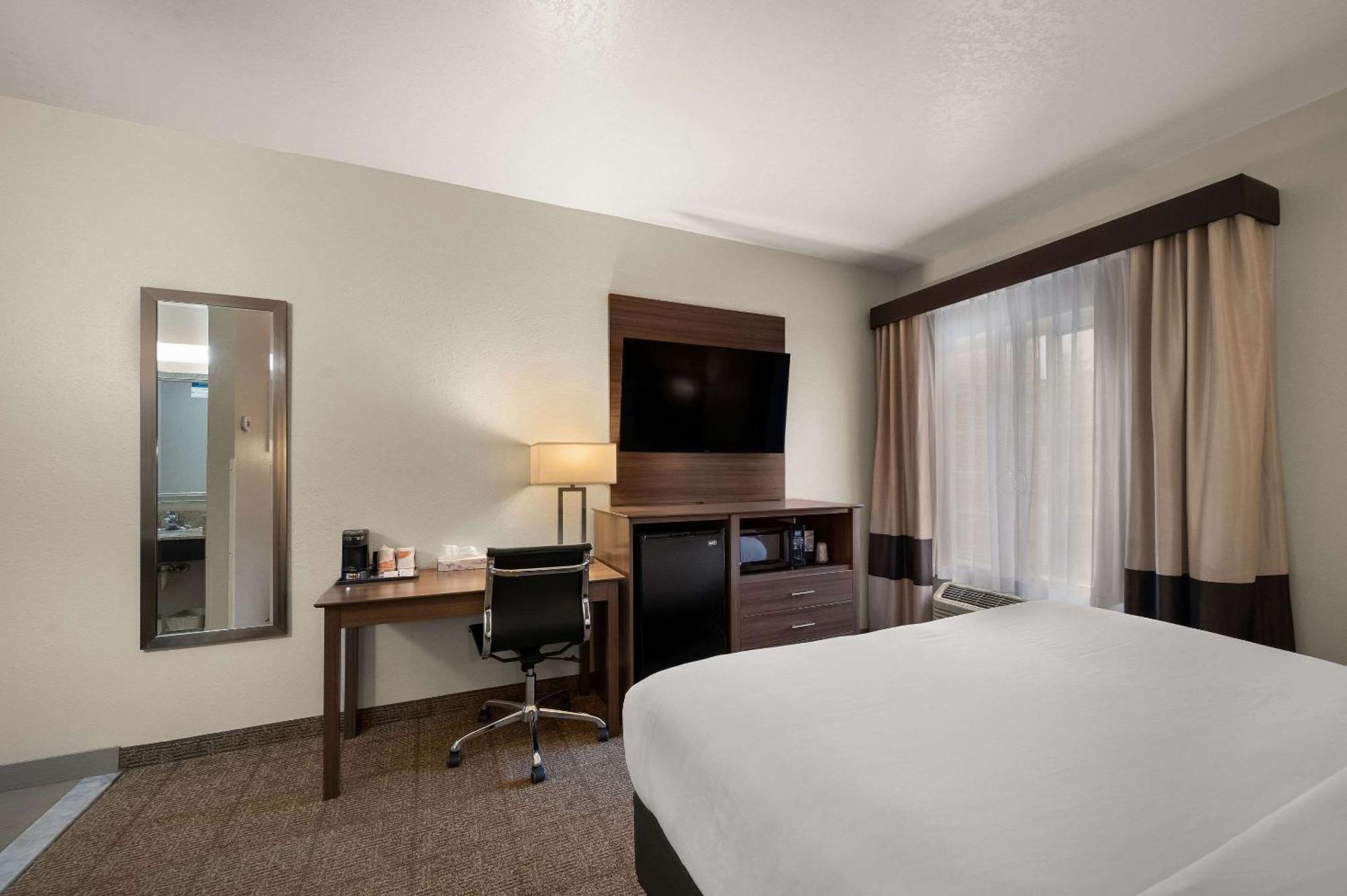 Comfort Inn & Suites Fenton Exteriör bild