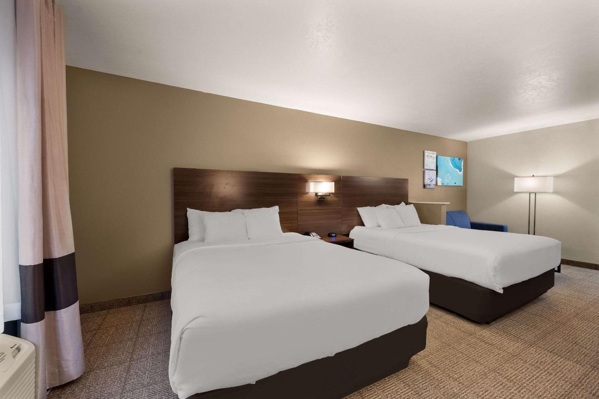 Comfort Inn & Suites Fenton Exteriör bild