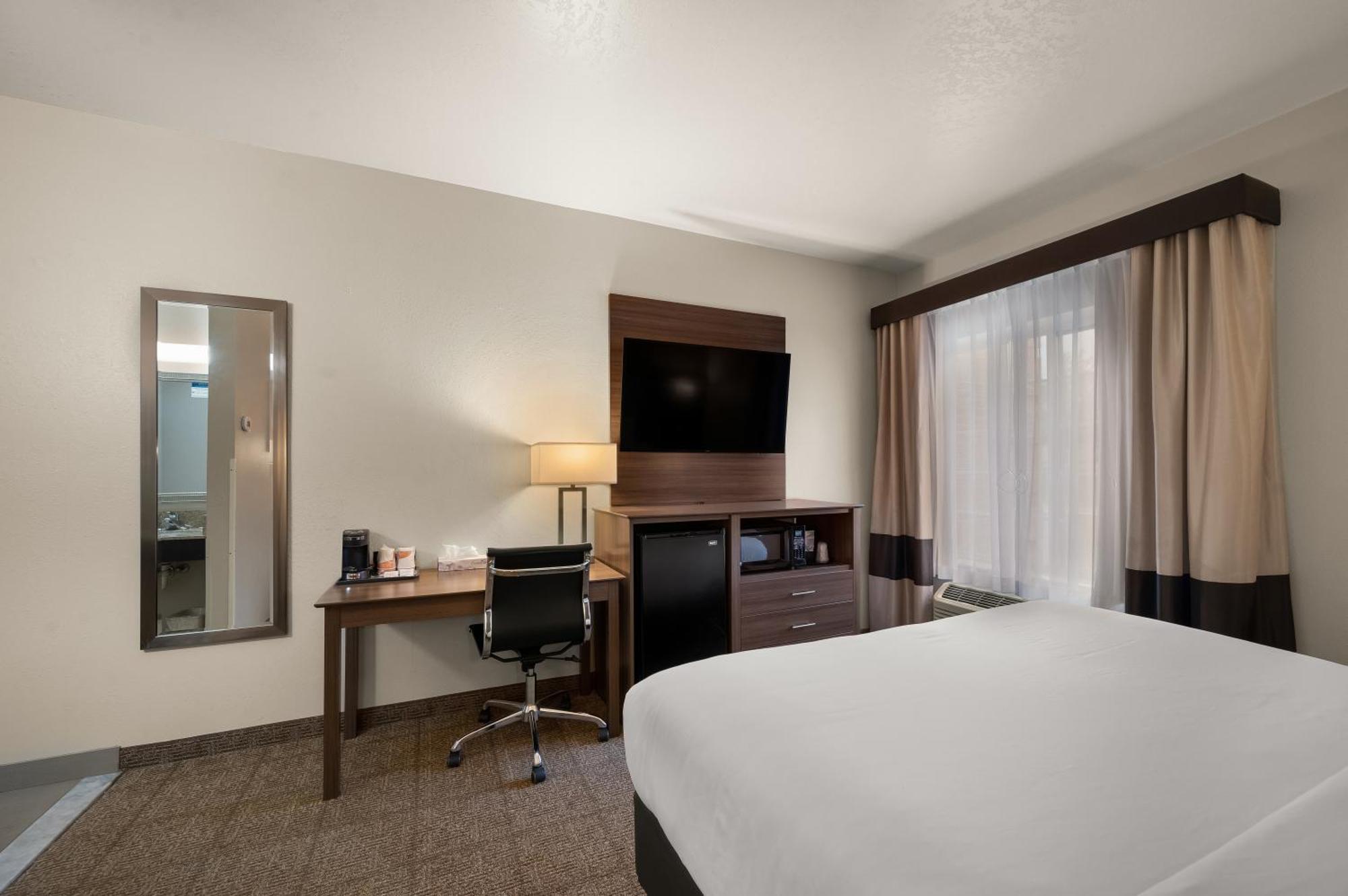 Comfort Inn & Suites Fenton Exteriör bild