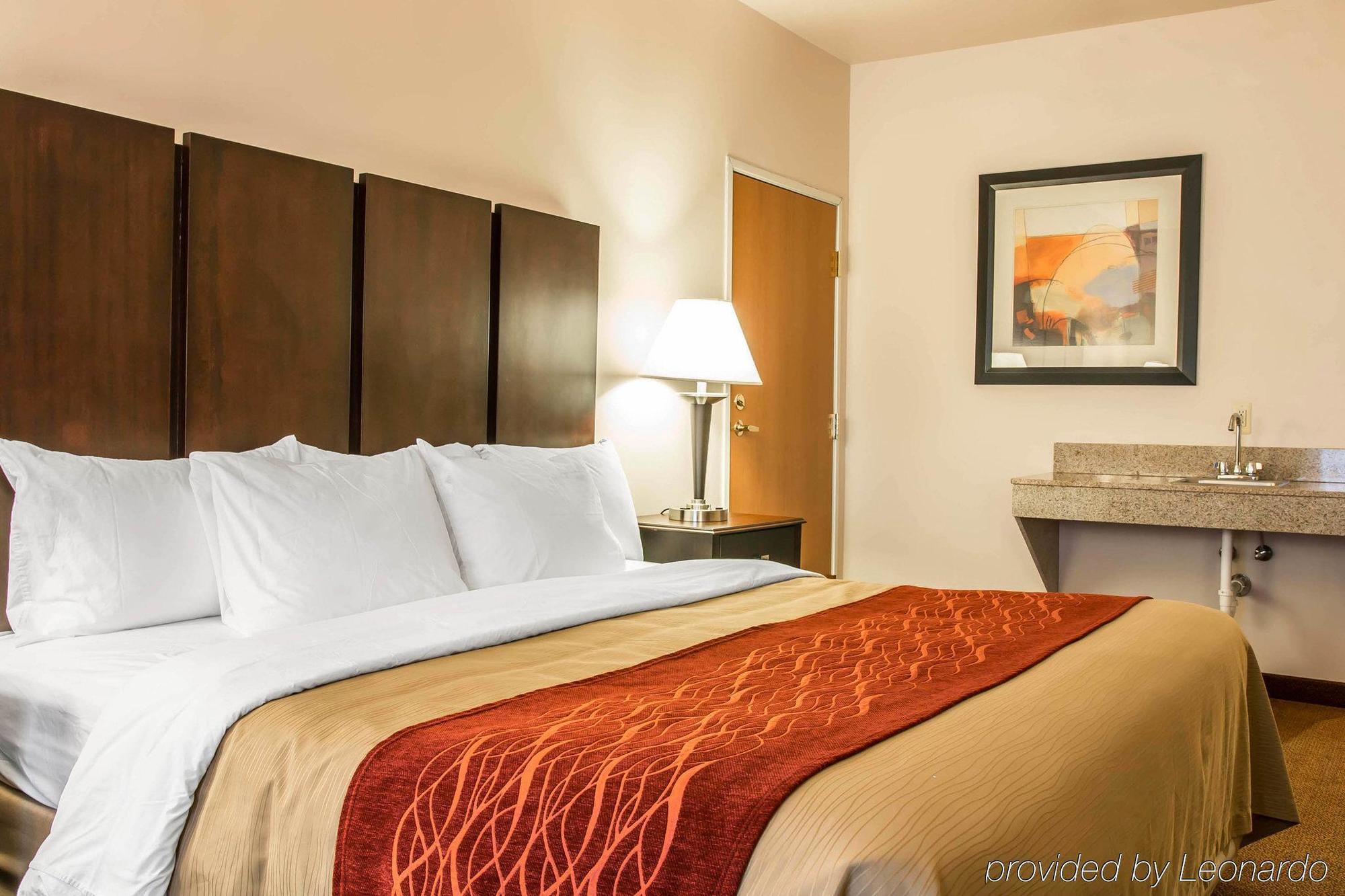 Comfort Inn & Suites Fenton Exteriör bild